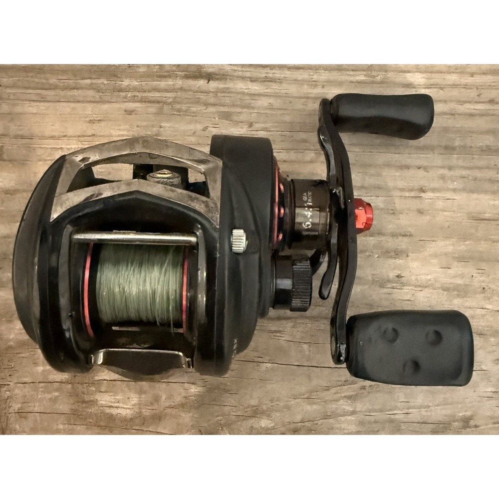 Abu Garcia Revo SX Gen 3 HS Baitcasting Reel RVO3 SX-Right hand
